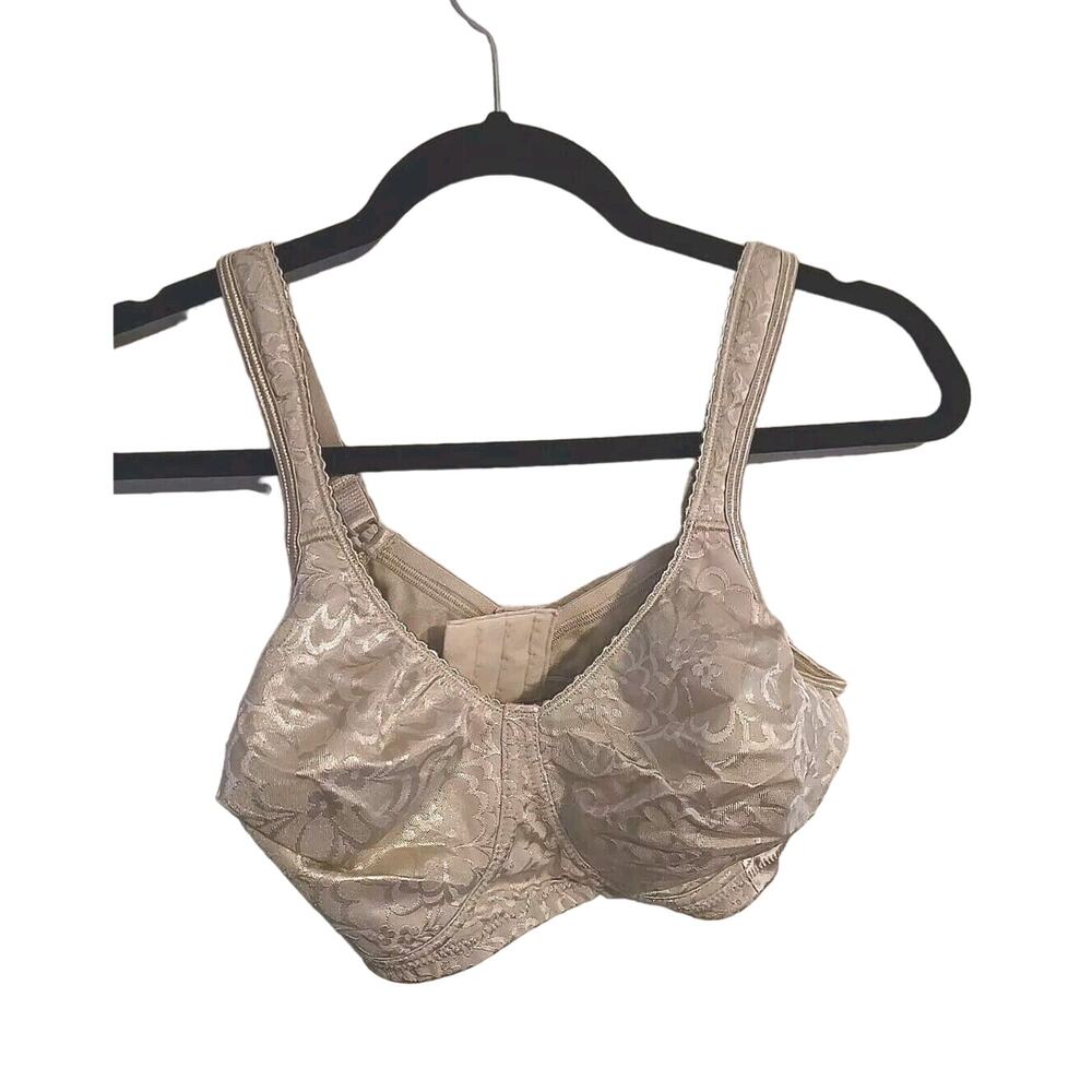 Playtex 18 Hour Tan Ultimate Lift and Support Wire Free T-Shirt Bra Size 36D